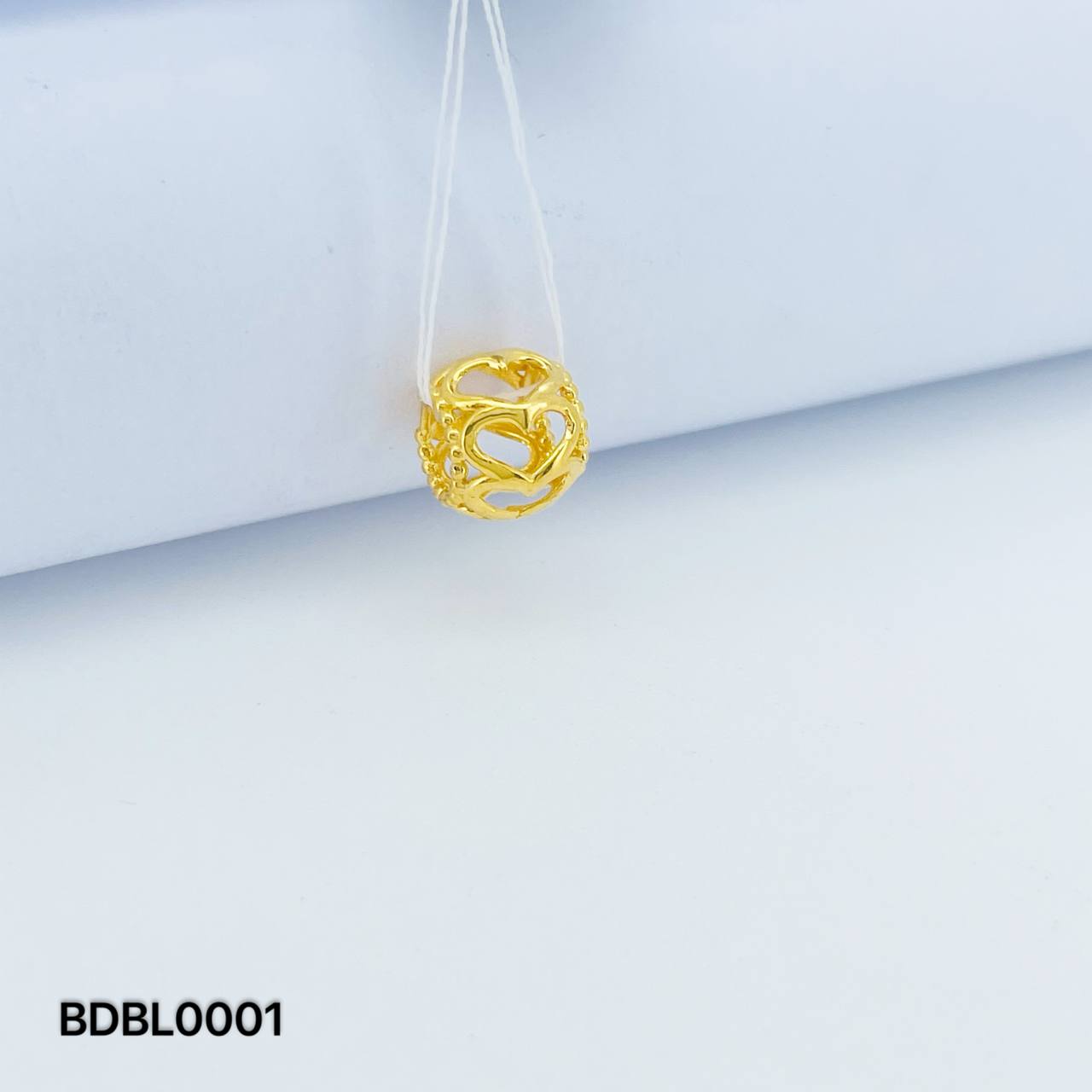 BEAD LOVE 爱心隔离珠吊坠