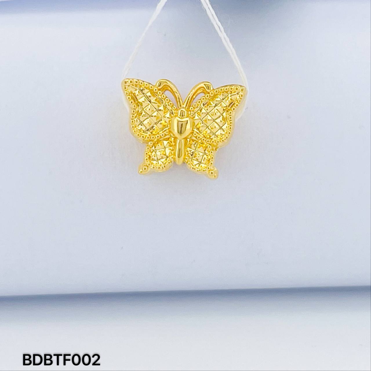 BEAD BUTTERFLY 硬金蝴蝶隔离珠吊坠