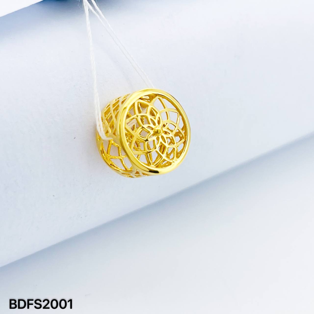 BEAD FESYEN FLOWER 花朵隔离珠吊坠