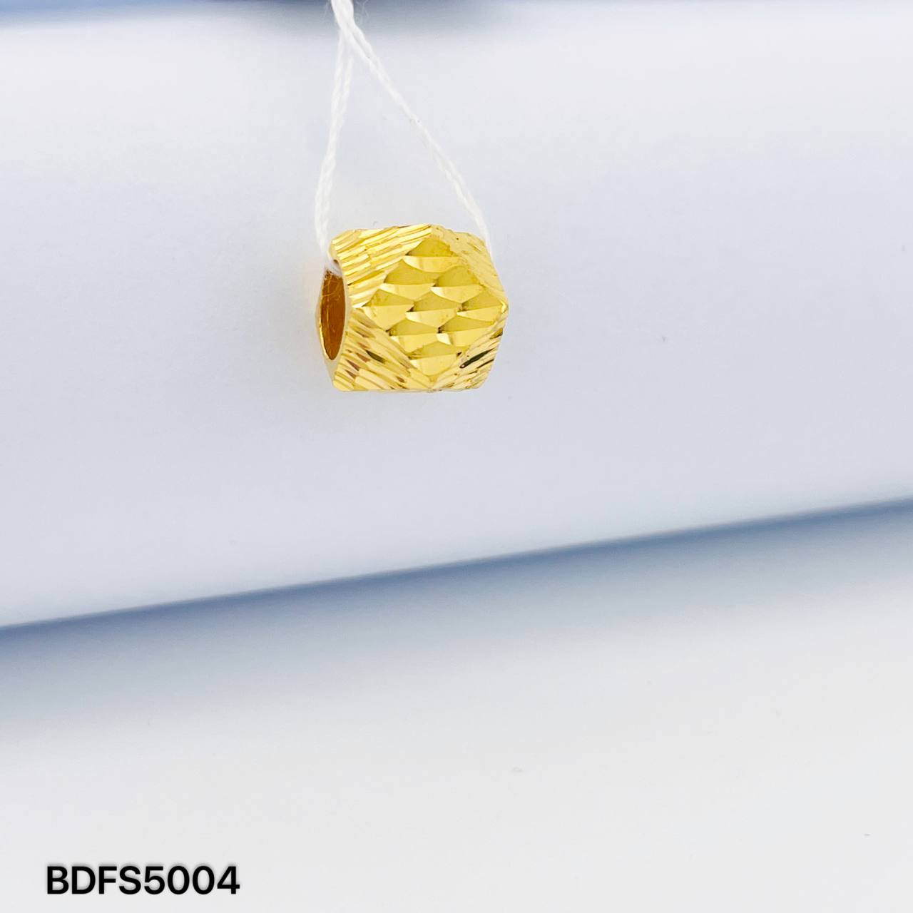 BEAD FESYEN 隔离珠吊坠
