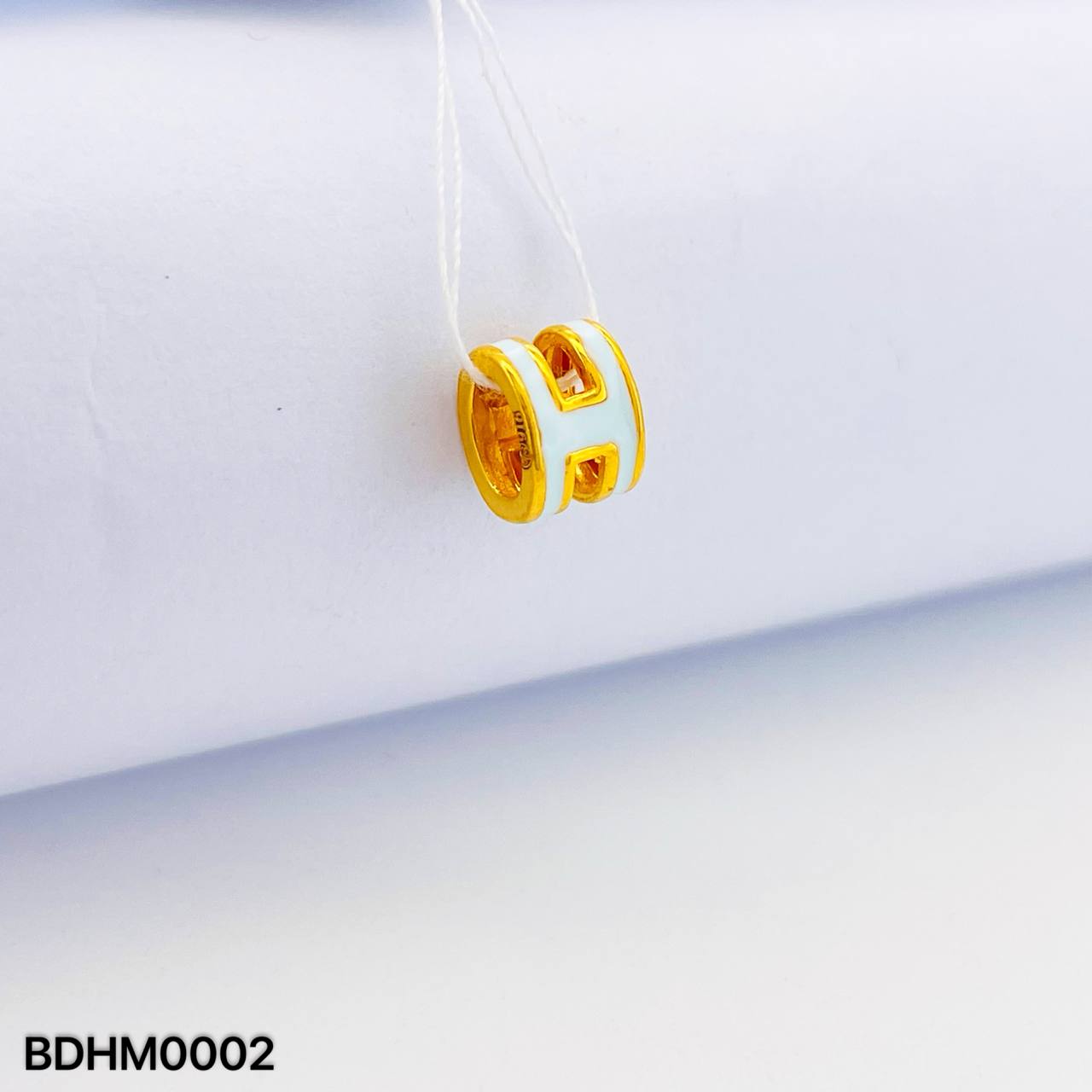 BEAD HERMES BLUE 蓝色爱马仕隔离珠吊坠
