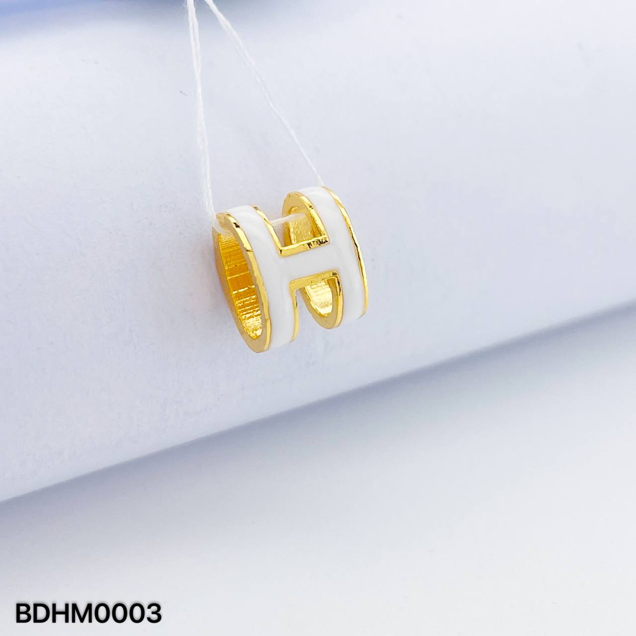 BEAD HERMES WHITE 白色爱马仕隔离珠吊坠 thumbnail 2
