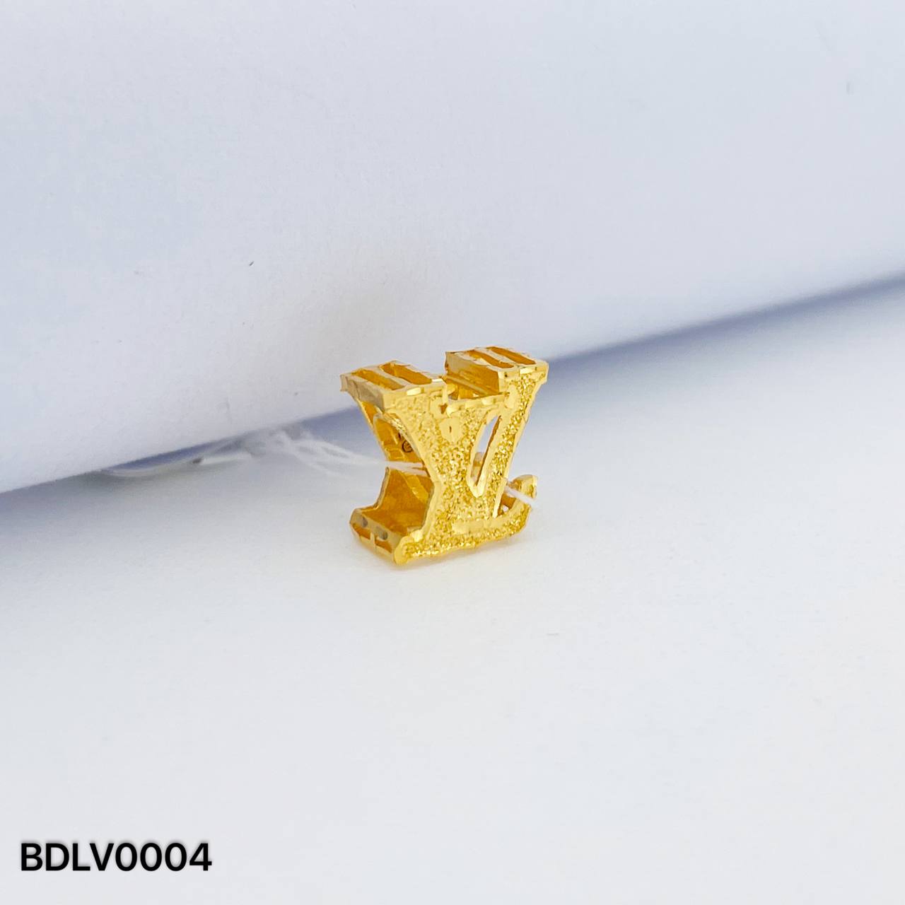 BEAD LV 路易威登隔离珠吊坠