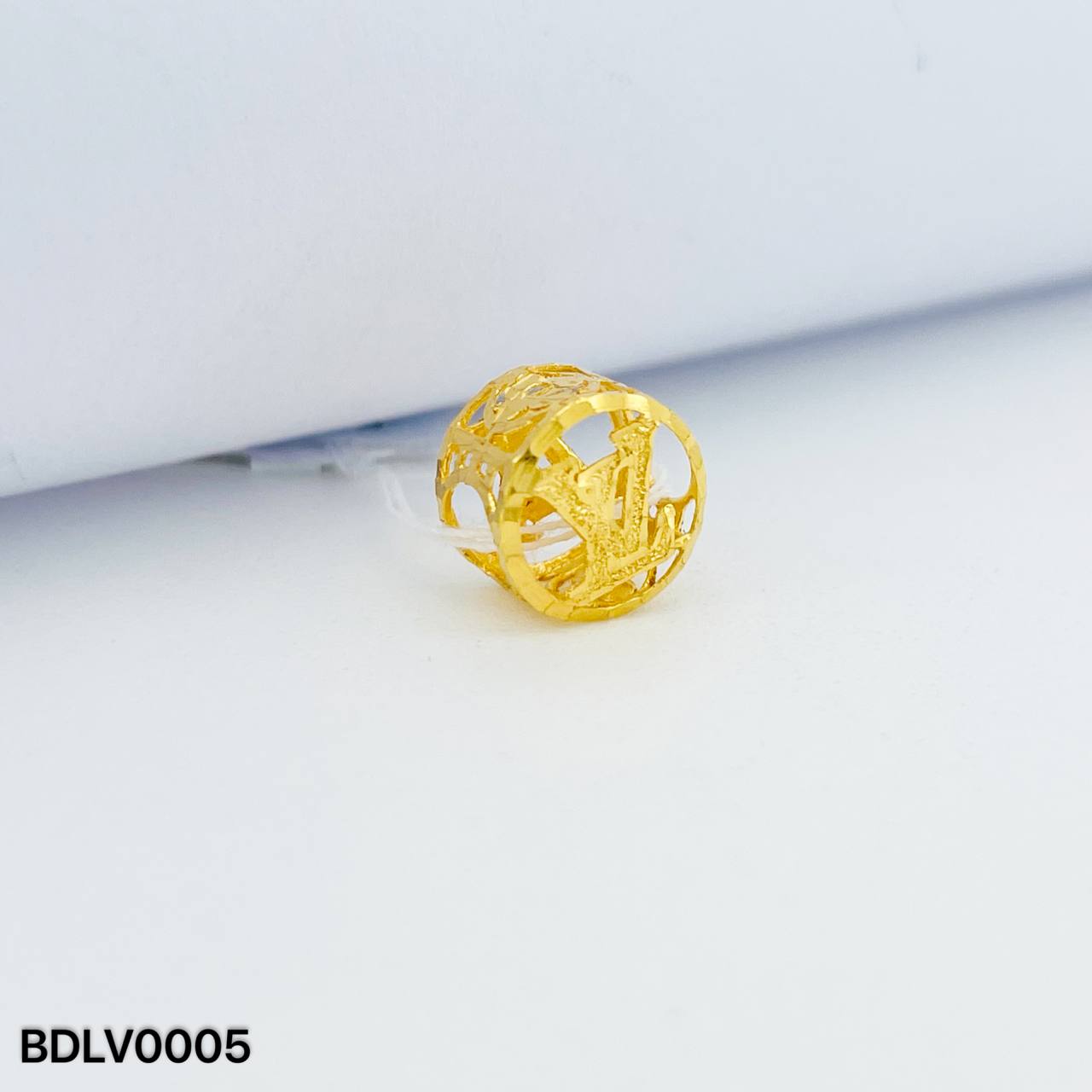 BEAD LV 路易威登隔离珠吊坠