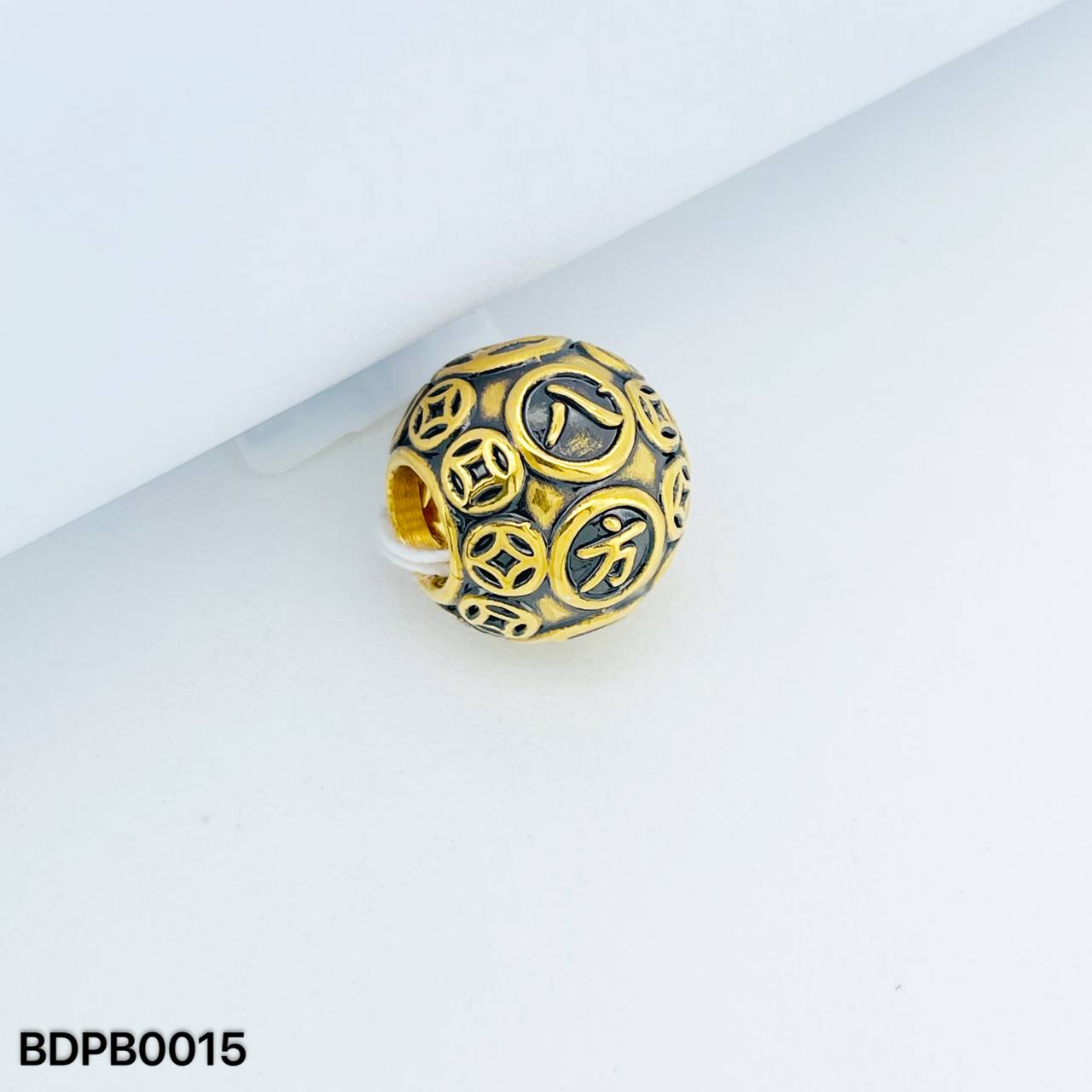 BEAD PIXIU BALL 黑金八方来财貔貅珠吊坠