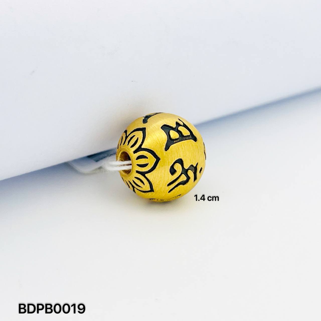 BEAD PIXIU BALL 黑金六字真言貔貅珠吊坠