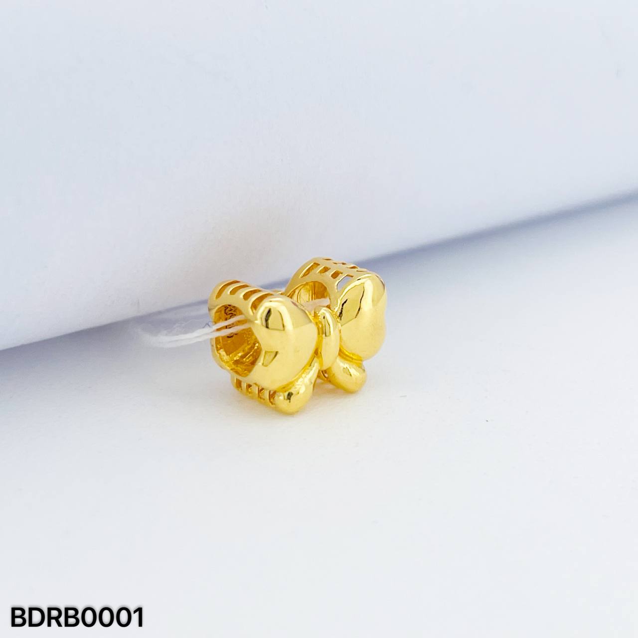 BEAD RIBBON 蝴蝶结隔离珠吊坠