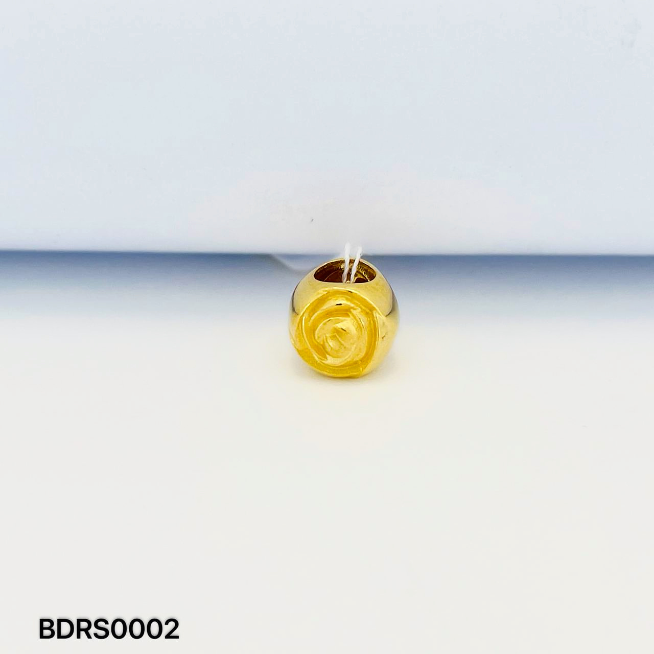 BEAD ROSE 玫瑰隔离珠吊坠