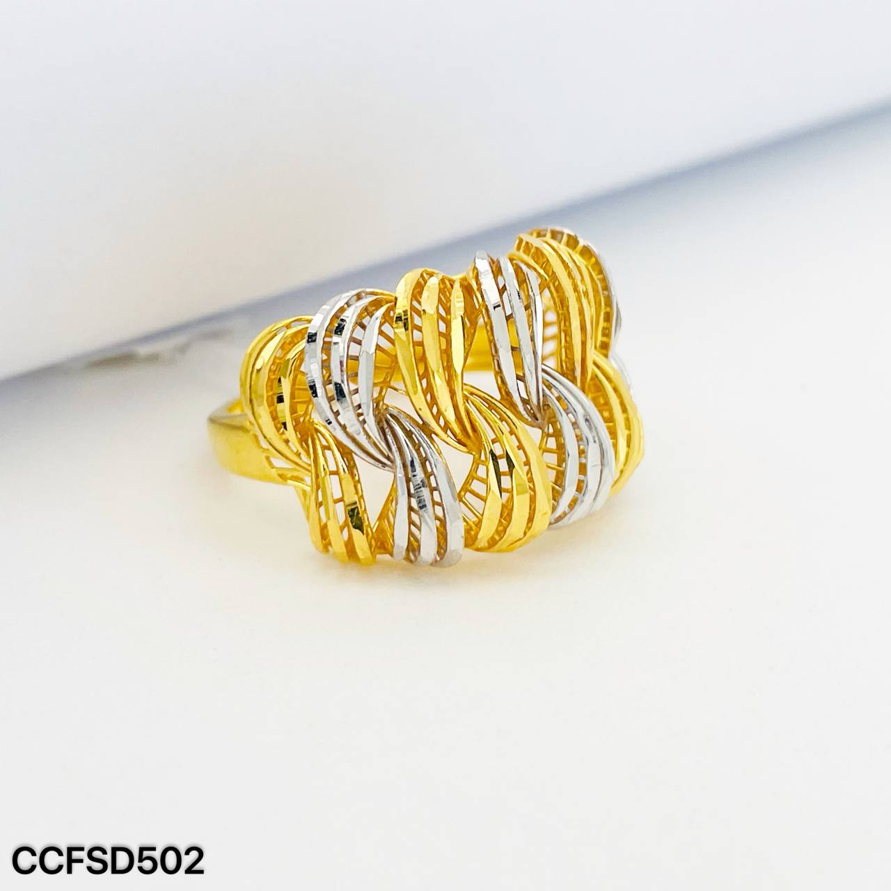 CC FESYEN DUBAI 2C