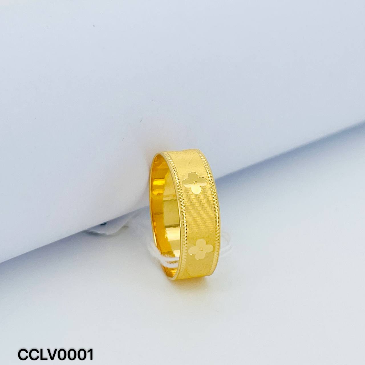 CC BULAT ROTAN LV LV花戒指