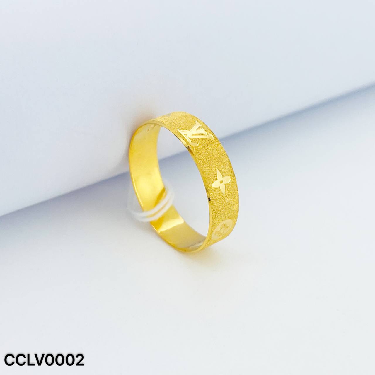 CC LV LV戒指