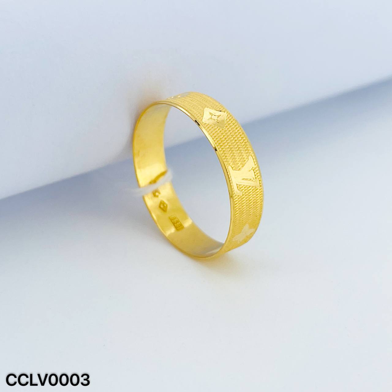 CC LV LV戒指