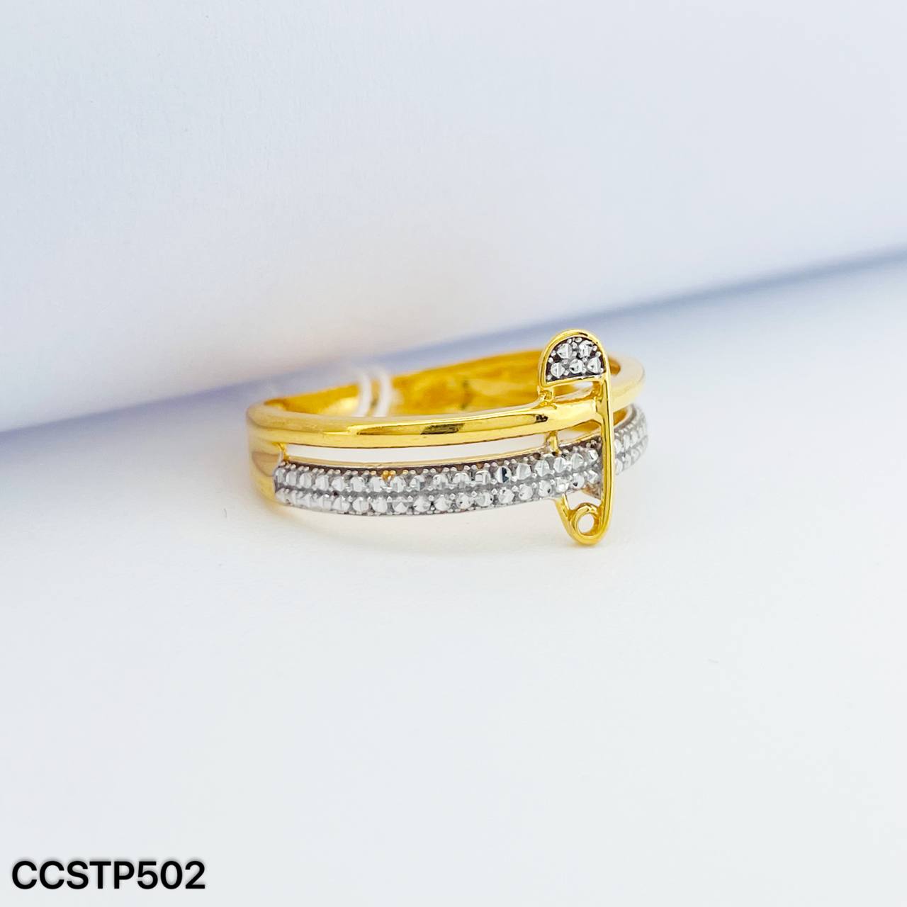 CC SAFETY PIN 2C