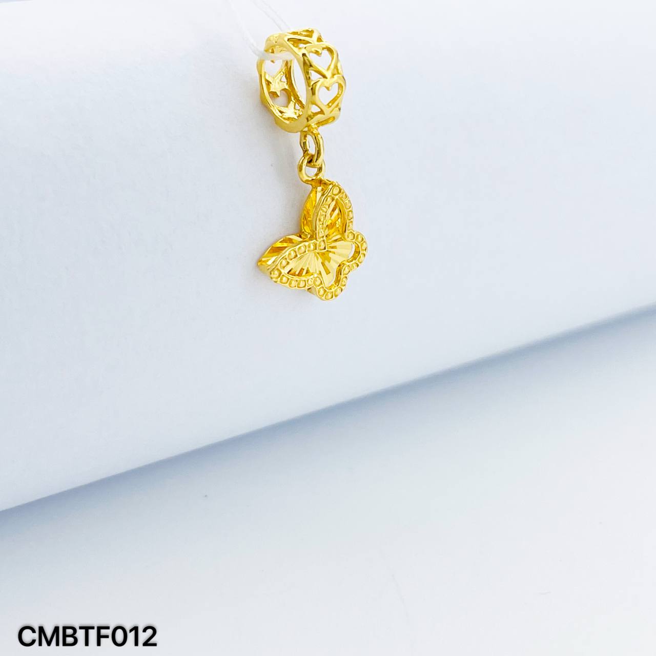 CHARM BUTTERFLY 蝴蝶吊坠