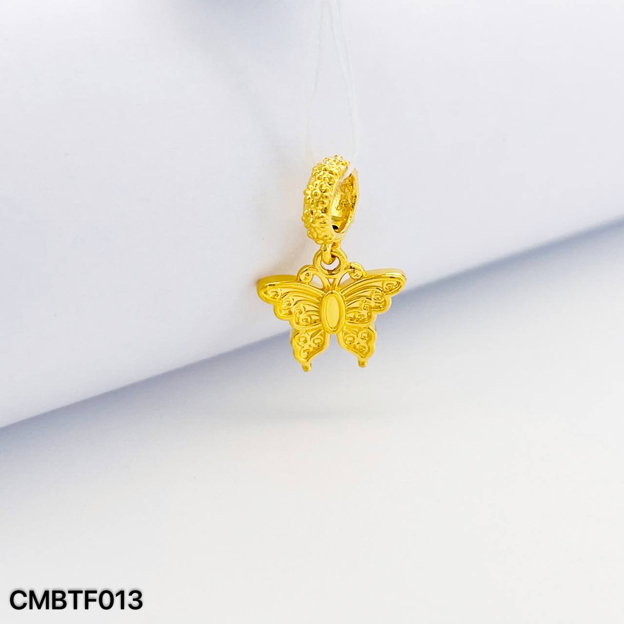 CHARM BUTTERFLY 硬金蝴蝶吊坠
