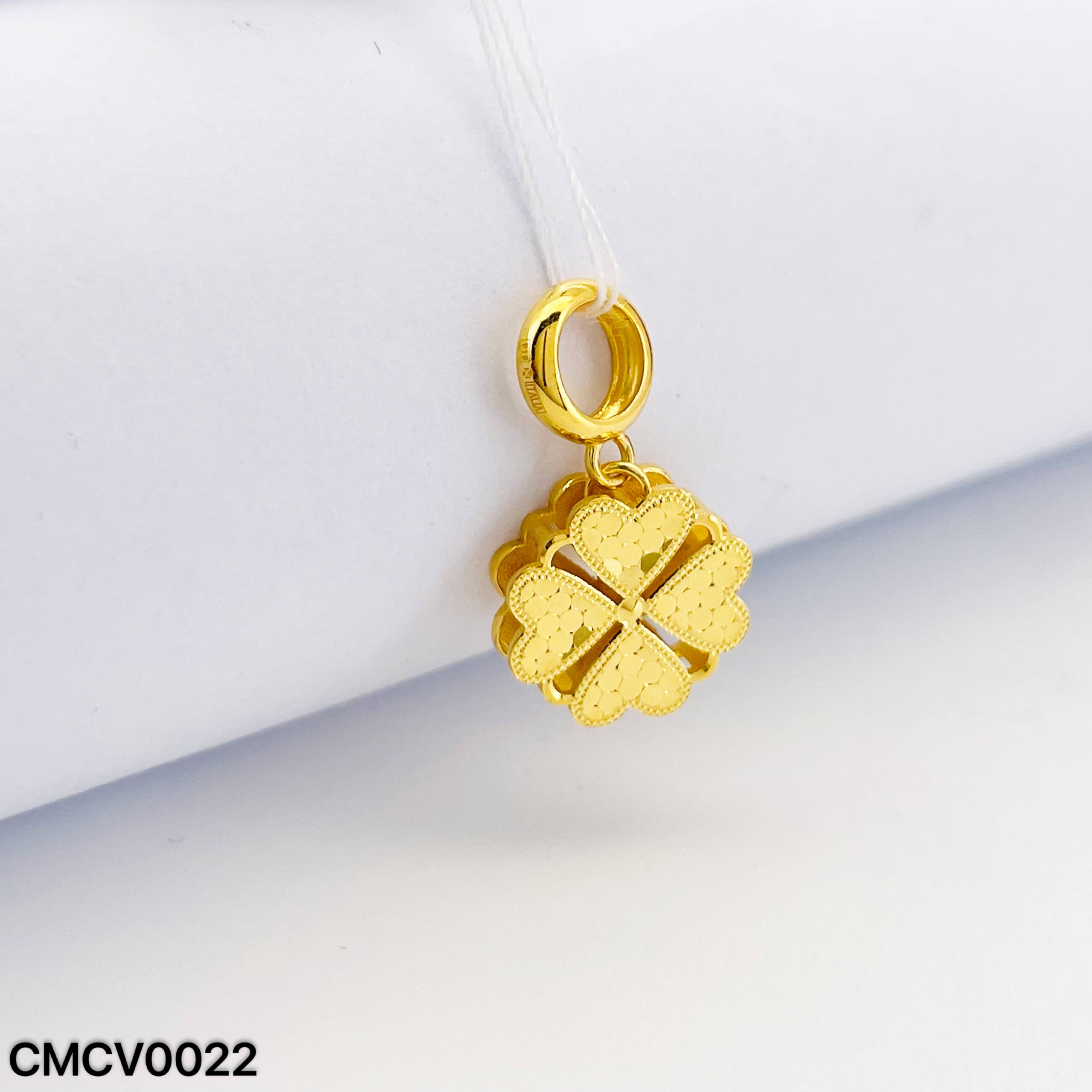 CHARM CLOVER 四叶草吊坠