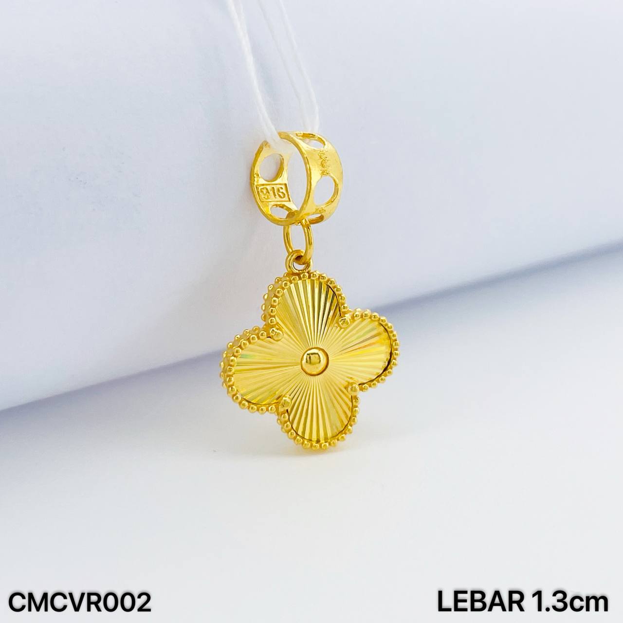 CHARM CLOVER RAINBOW 七彩四叶草吊坠