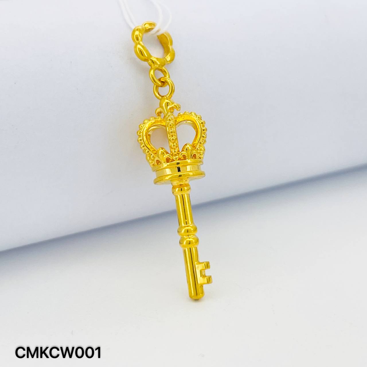 CHARM KUNCI CROWN 硬金皇冠钥匙吊坠