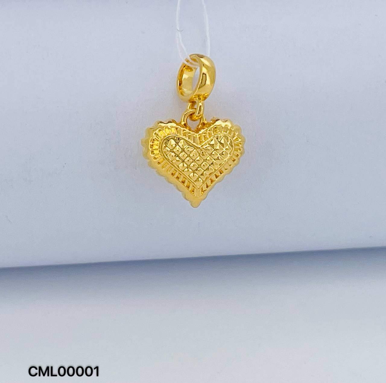 CHARM LOVE 硬金爱心吊坠