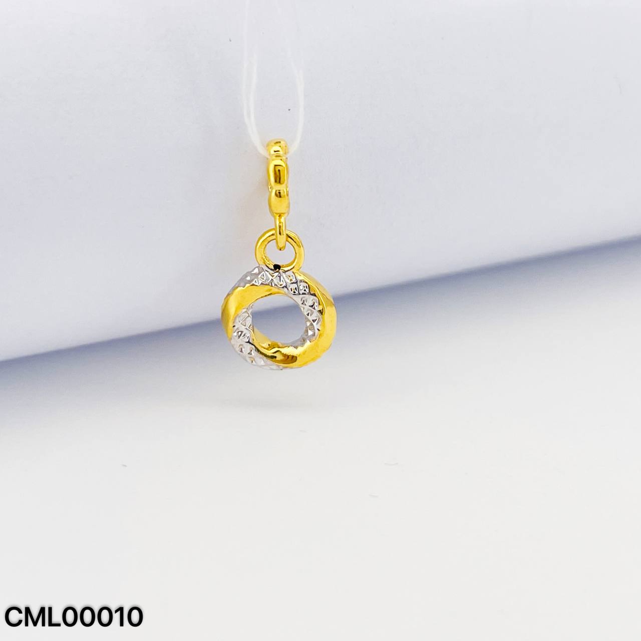 CHARM LOVE 硬金爱心吊坠