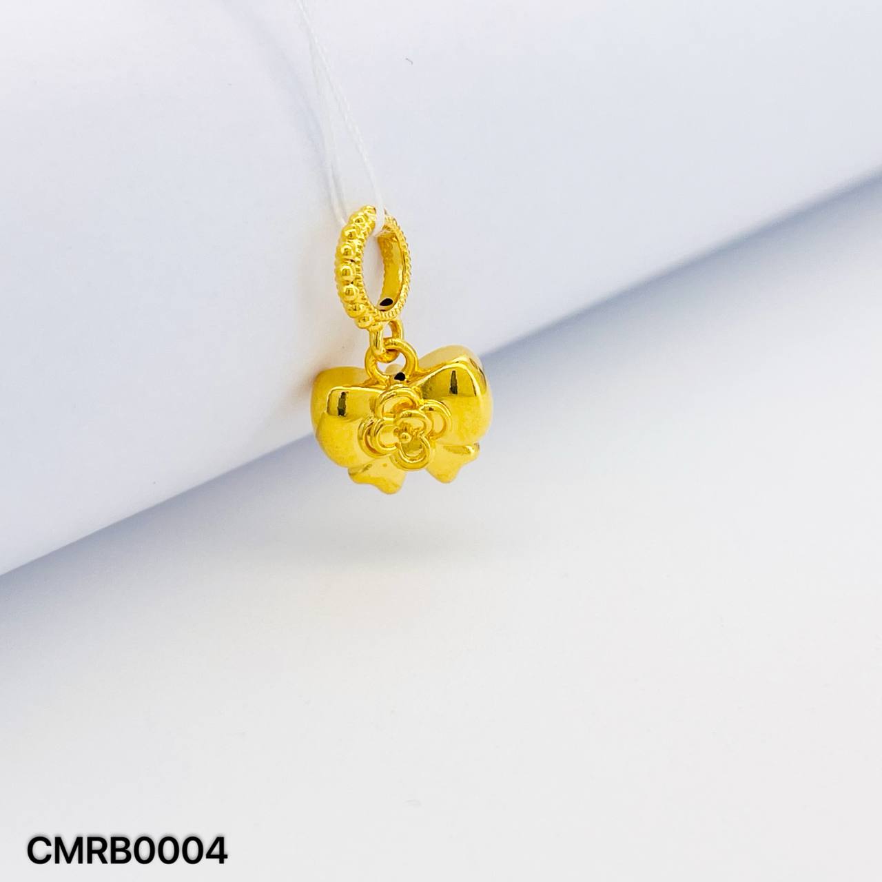 CHARM RIBBON 硬金蝴蝶结吊坠