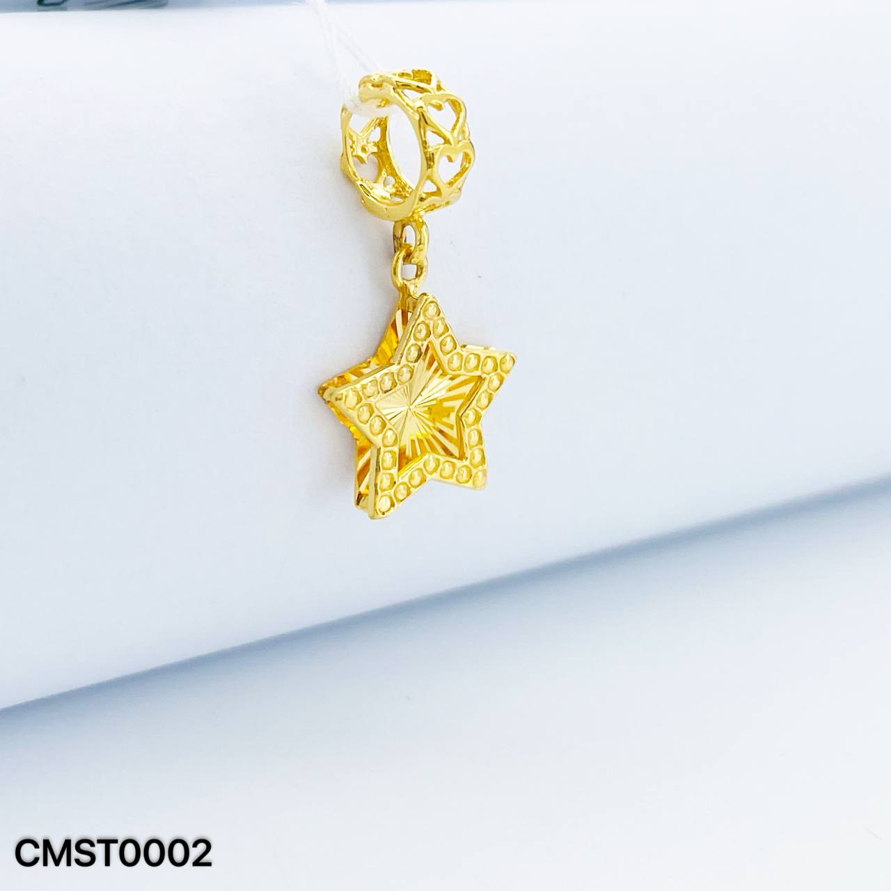 CHARM STAR 星星吊坠