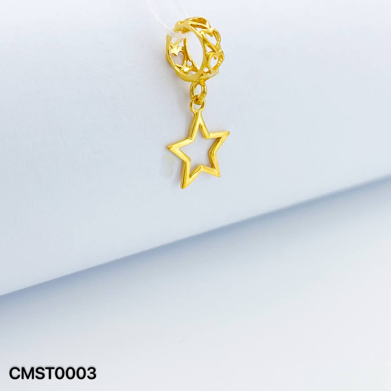 CHARM STAR 星星吊坠