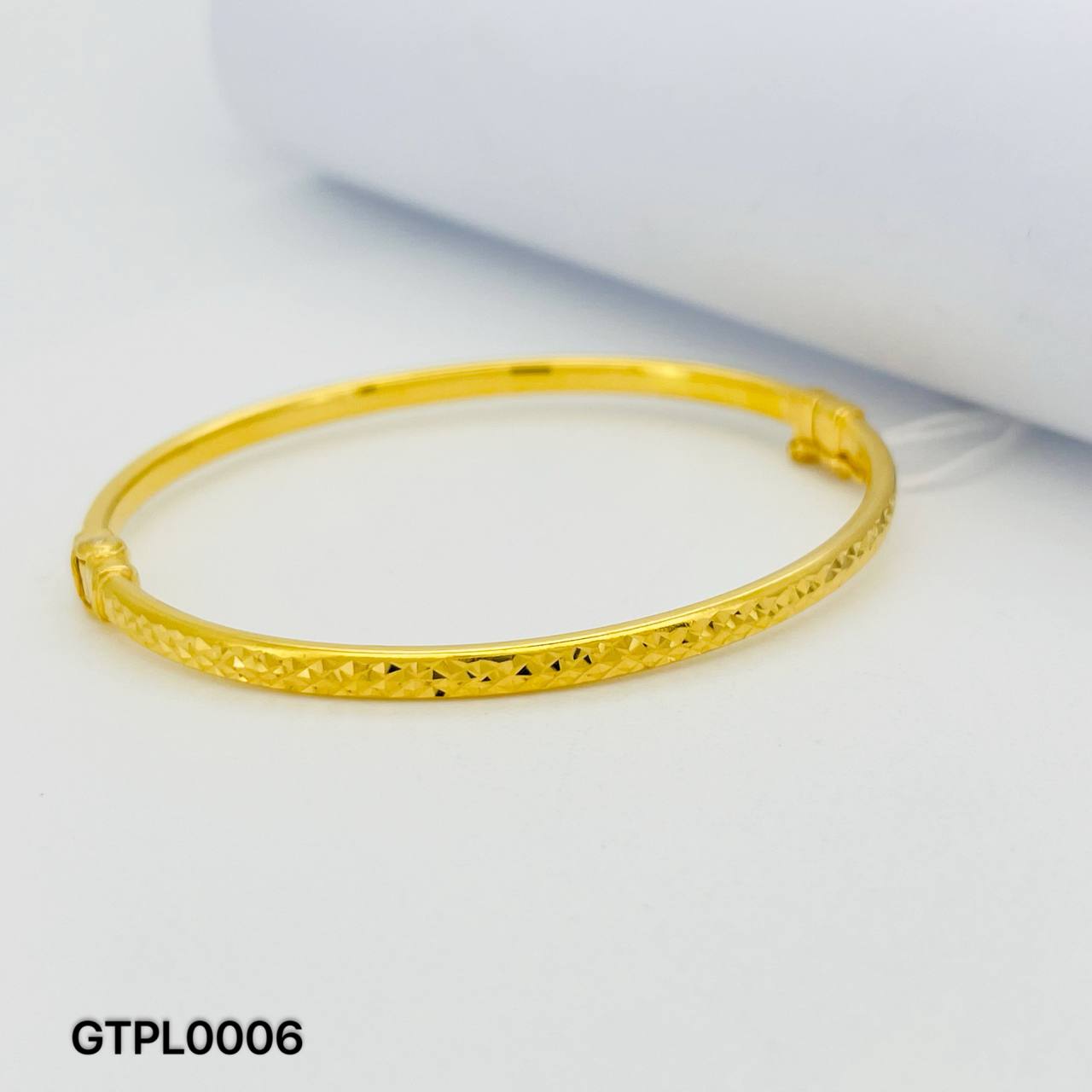 GT PLAIN 光身素圈手镯