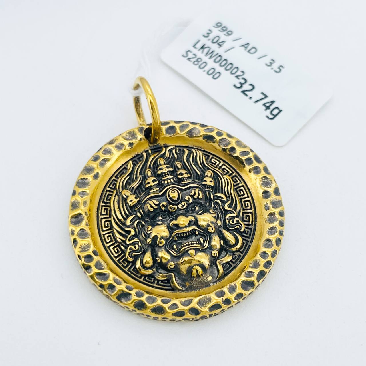 LOKET WEALTH 黑金黄财神吊坠
