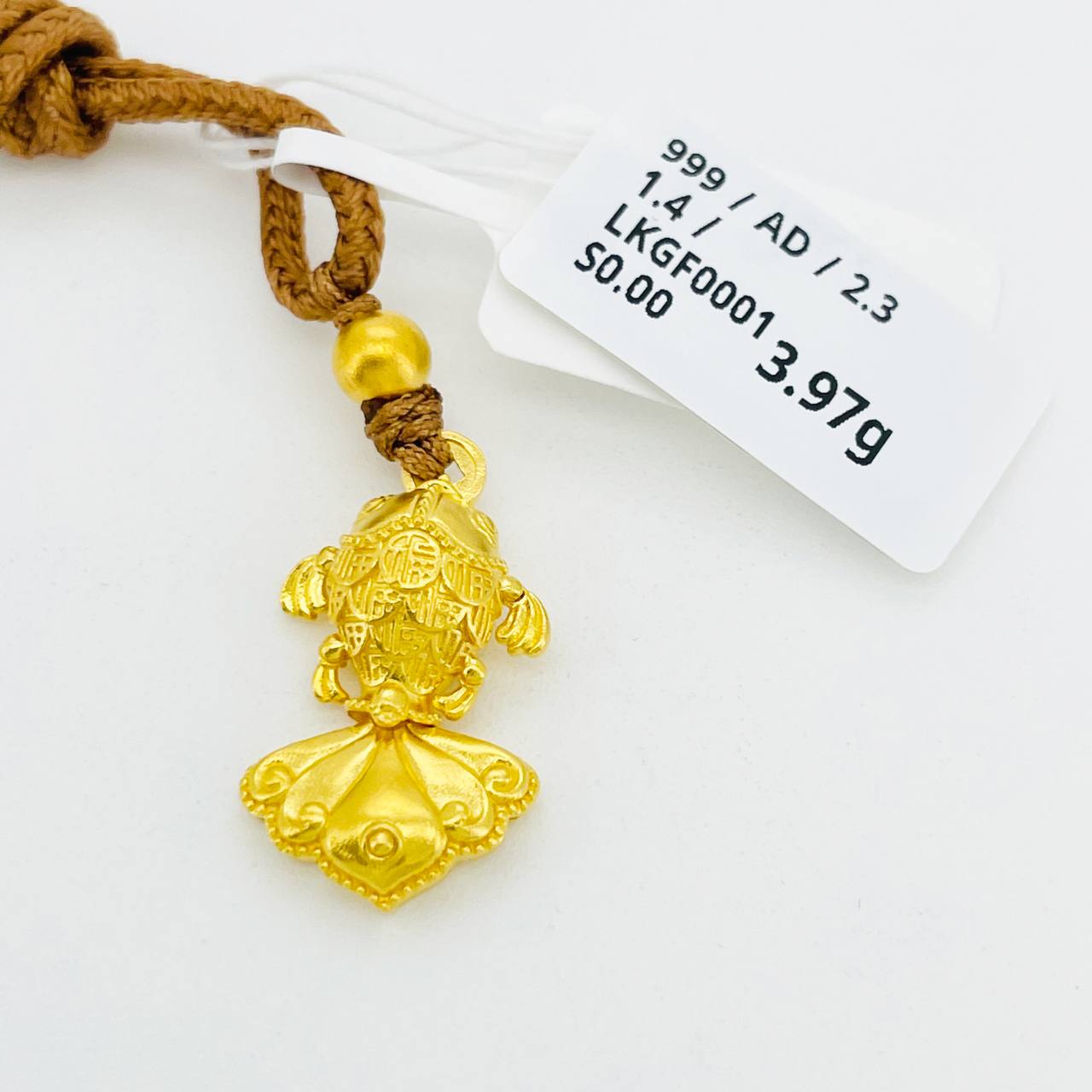LOKET GOLDEN FISH 足金金鱼吊坠
