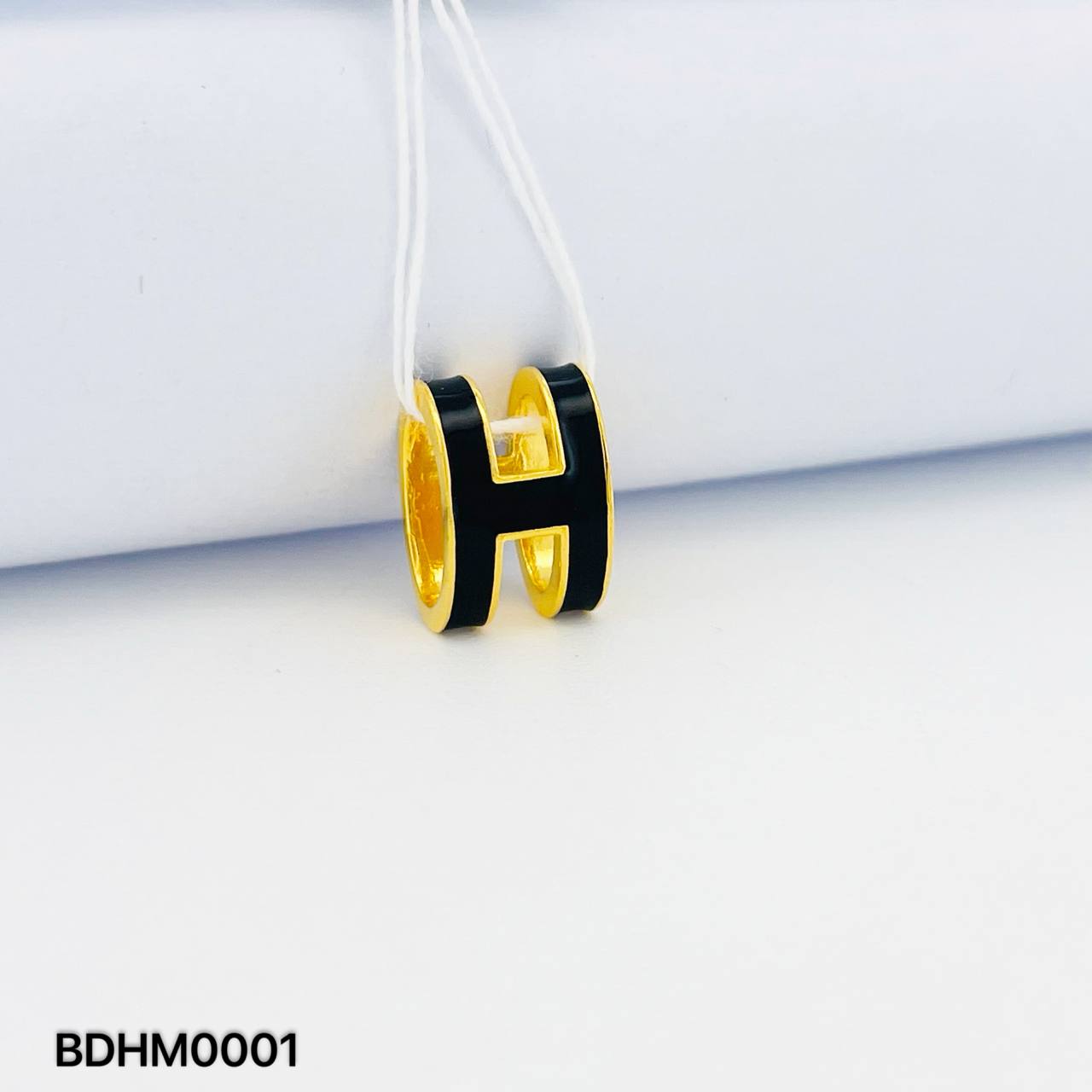 BEAD HERMES BLACK 黑色爱马仕隔离珠吊坠