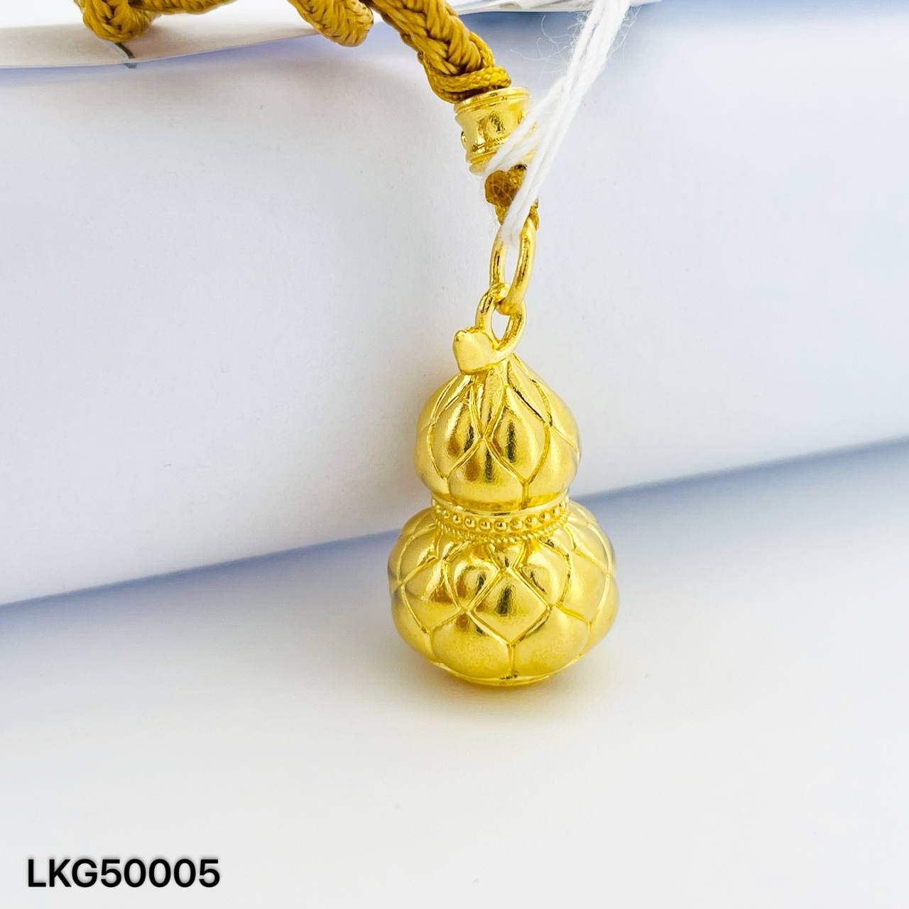 LOKET GOURD 足金古法葫芦吊坠