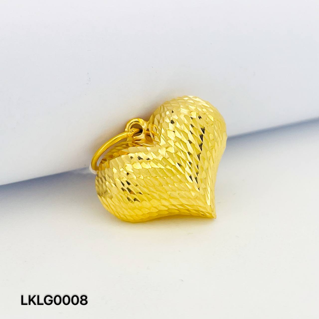 LOKET LOVE GEMUK