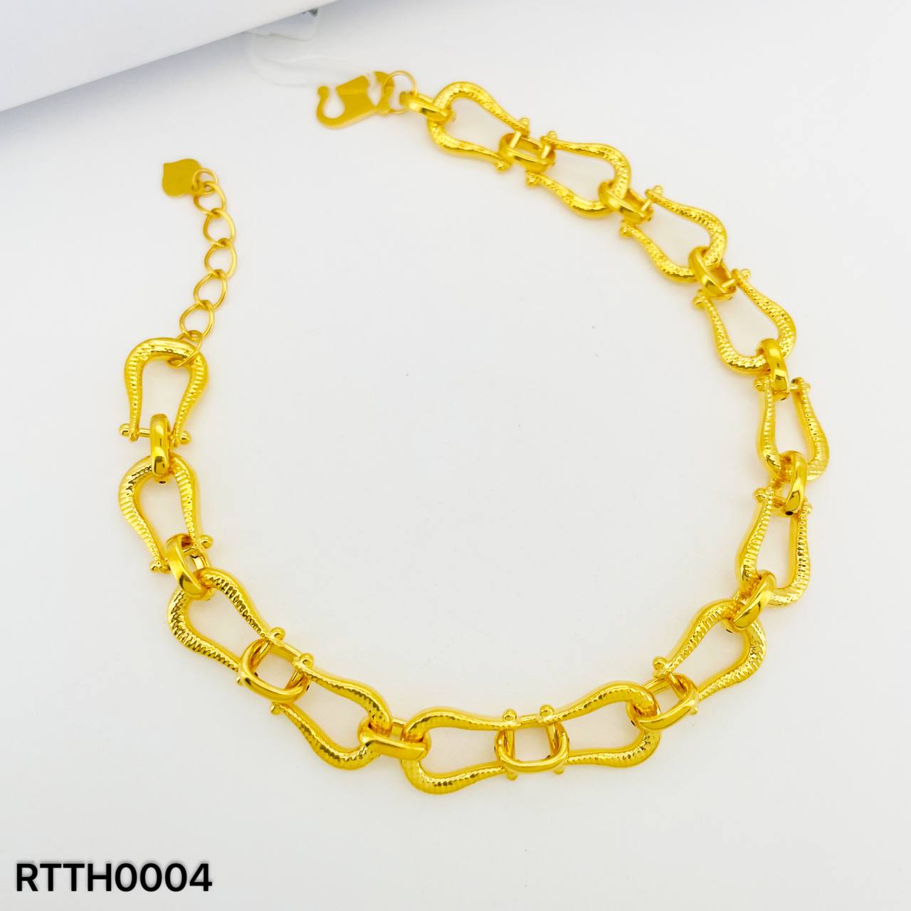 RT TIFFANY HARDWARE 硬金马蹄手链