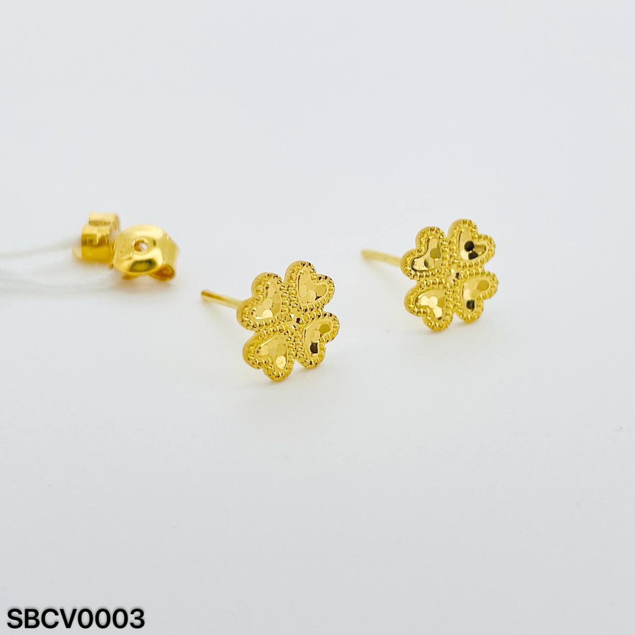 SB CLOVER 碎碎冰四叶草耳环
