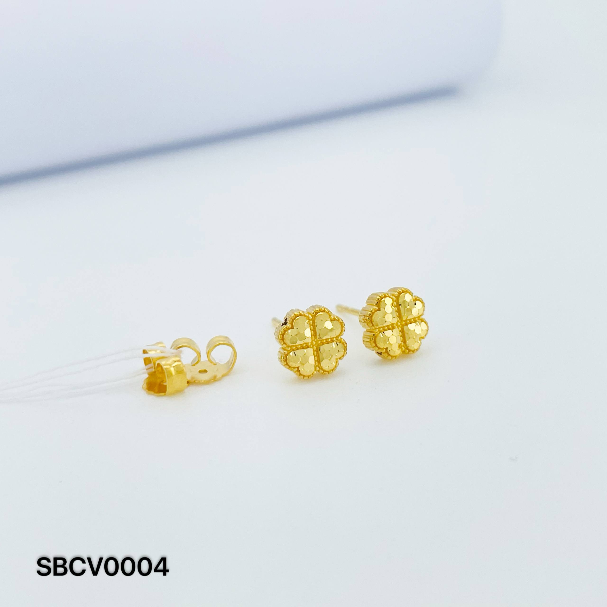 SB CLOVER 四叶草耳环