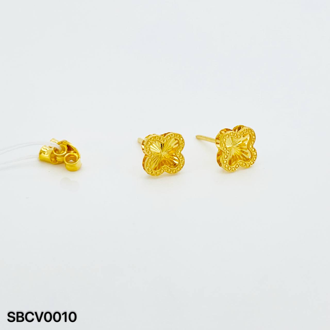 SB CLOVER 四叶草耳环