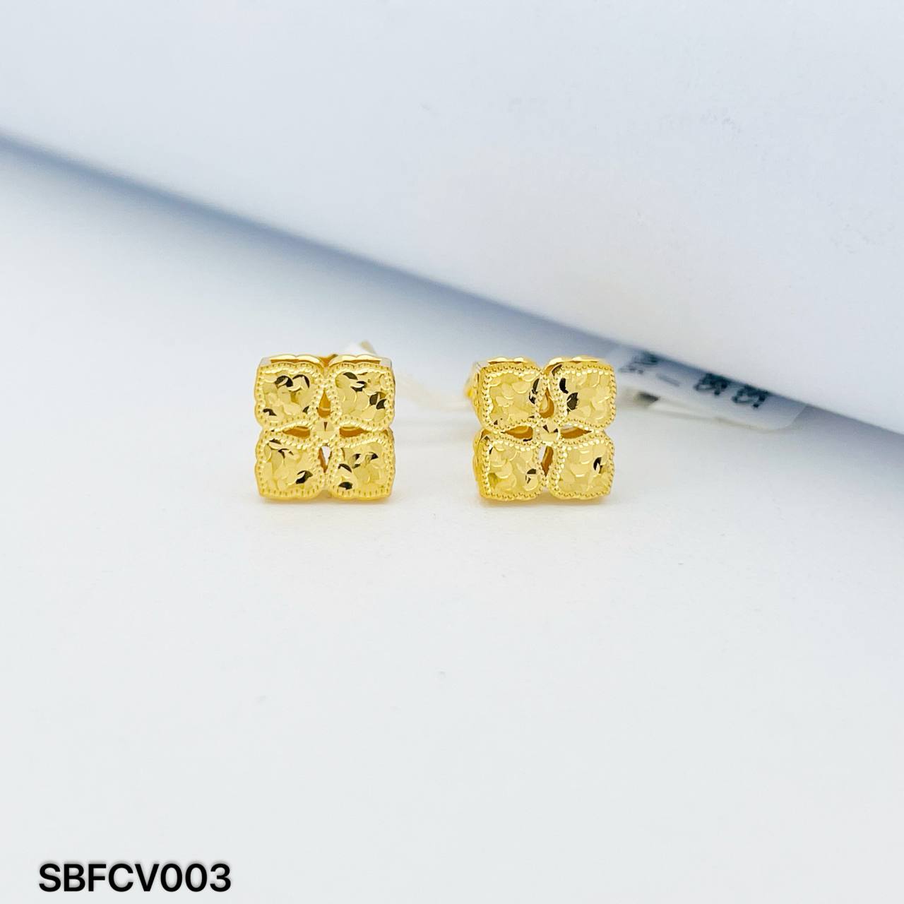 SB FESYEN CLOVER 四叶草耳环