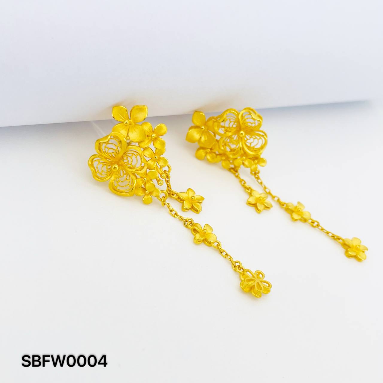 SUBANG FLOWER 足金花朵耳环(四点金)