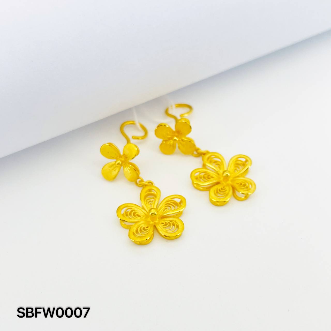 SUBANG FLOWER 足金花朵耳环(四点金)
