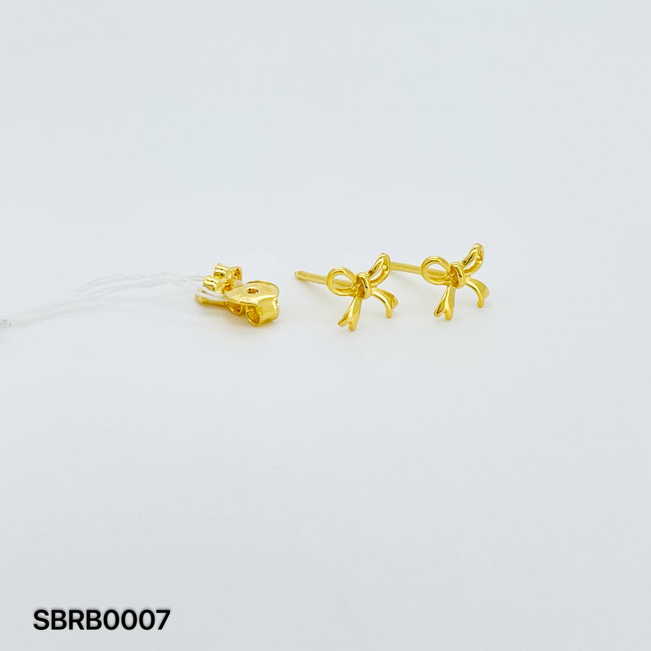 SUBANG RIBBON 蝴蝶结耳环